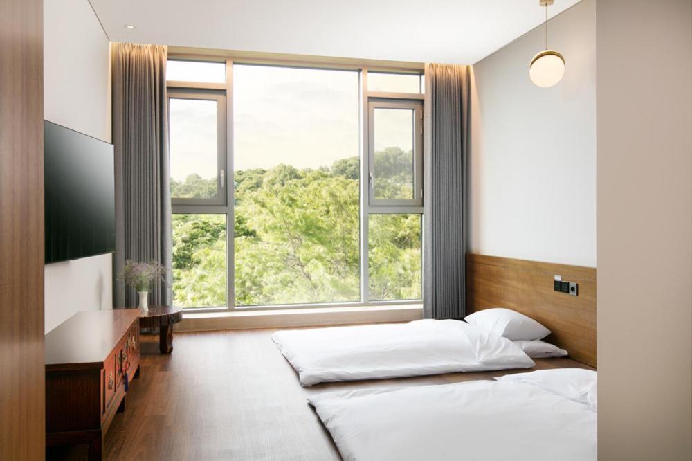 Daon Hotel جيونجو الغرفة الصورة
